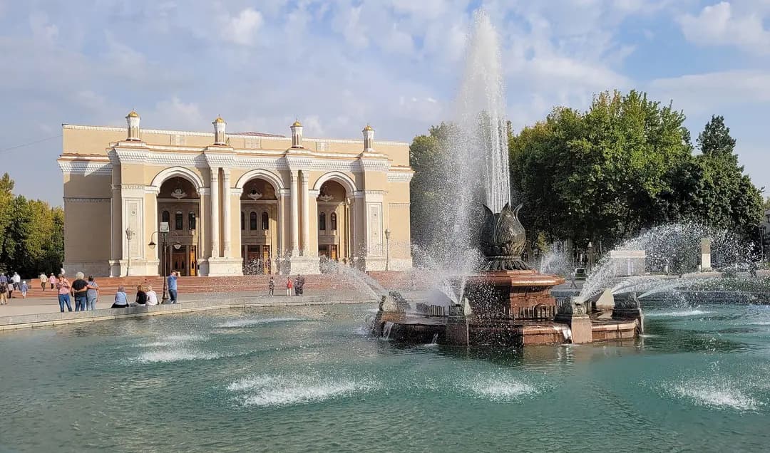 Tashkent to Navoi: Train, Car and What to Know on the Road