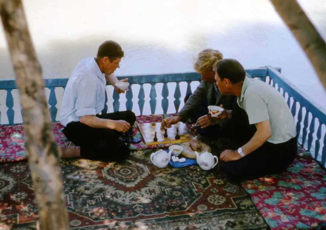 Where to Eat on the Road from Tashkent to Samarkand